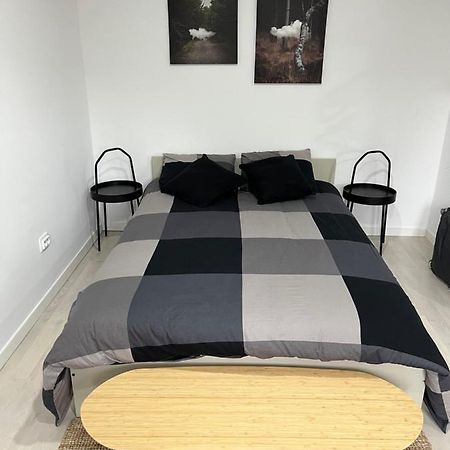 Apartamento Apartamento 3 Min Da Av Liberdade - Remodelado Braga Exterior foto