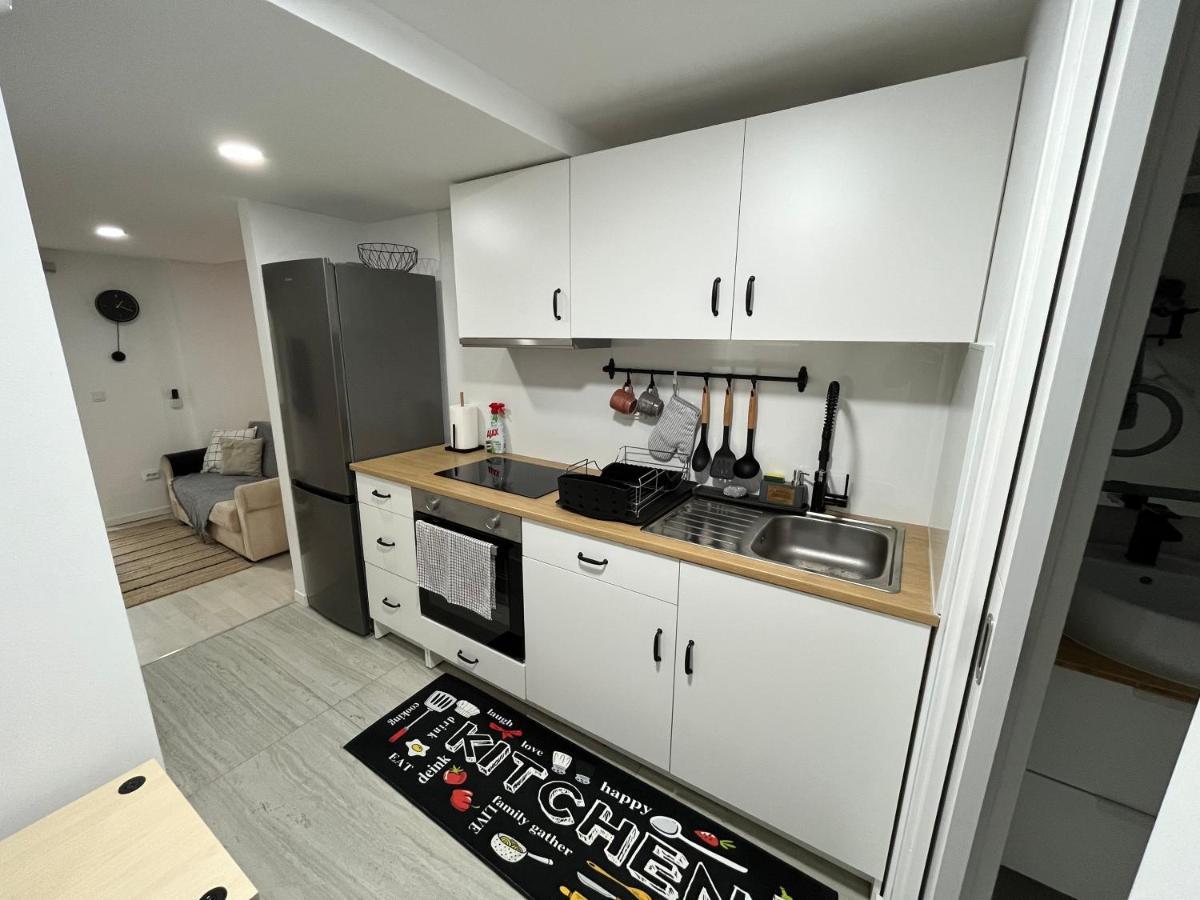 Apartamento Apartamento 3 Min Da Av Liberdade - Remodelado Braga Exterior foto